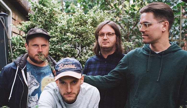 Ticketverlosung: Pup & Milk Teeth