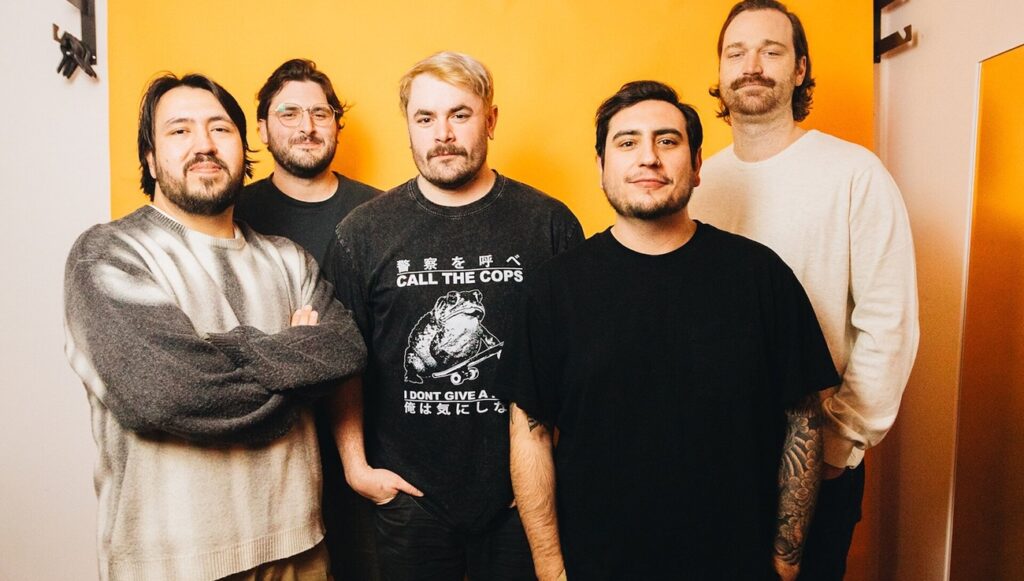Neue Songs von Free Throw & Prince Daddy & The Hyena